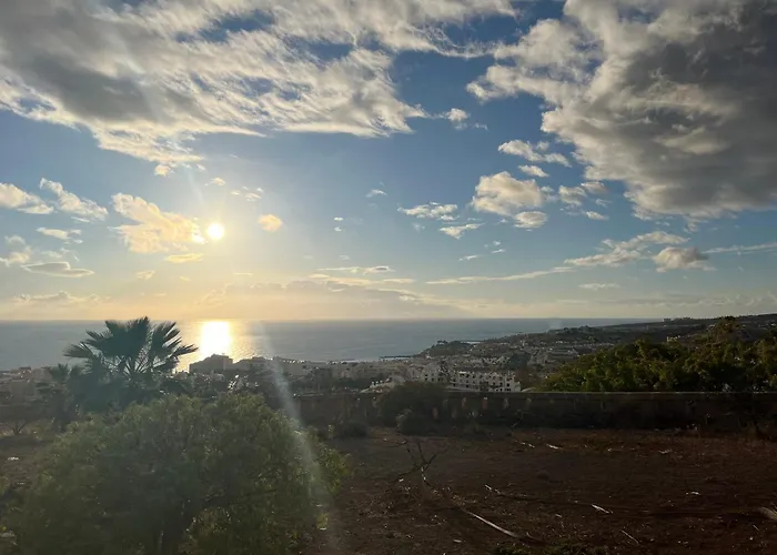 Liudis Costa Adeje (Tenerife)